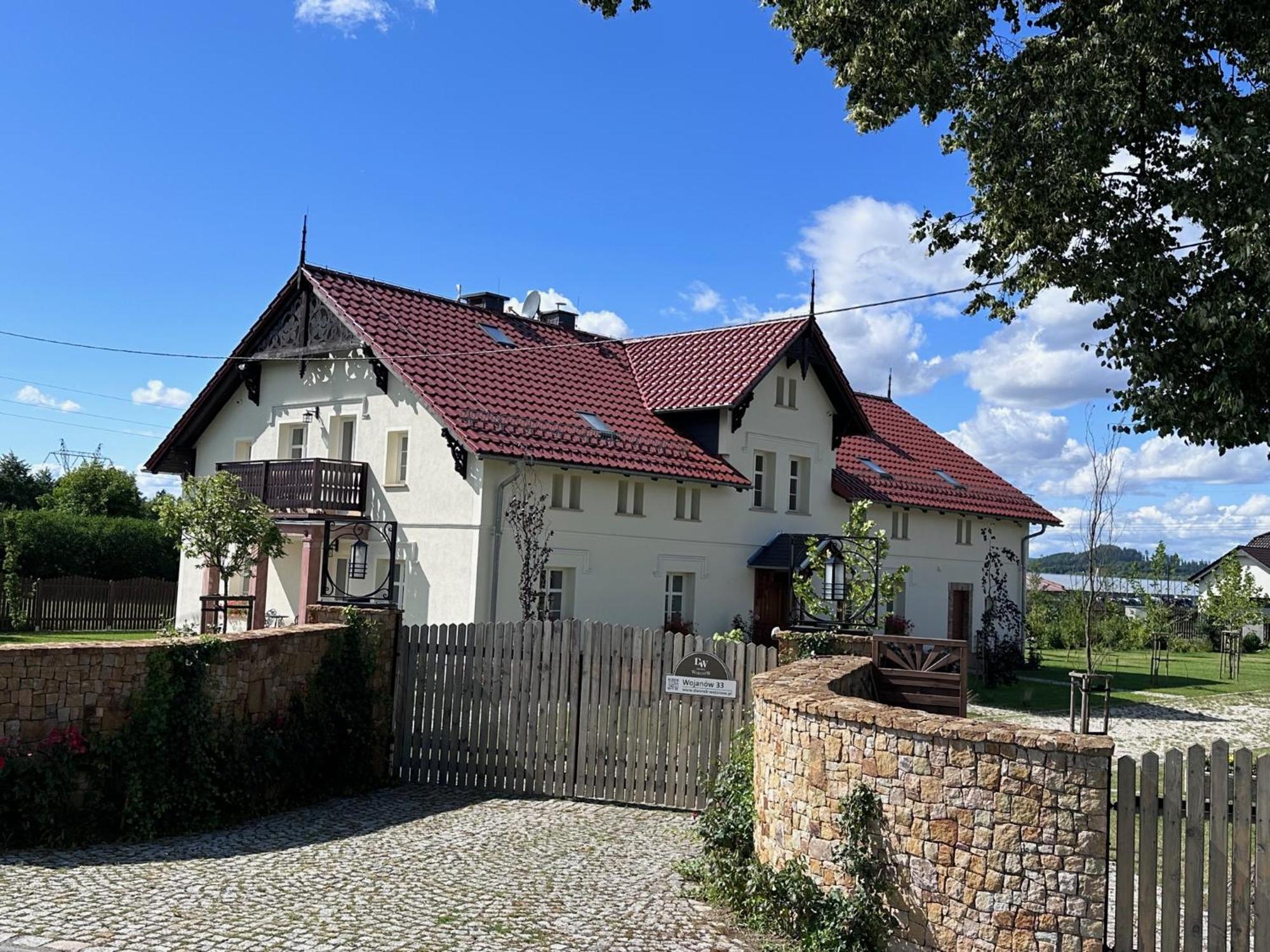 Dworek Wojanow Exterior foto